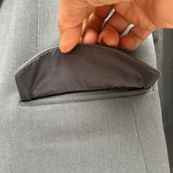 Express gray, single-breasted, classic blazer, mock front pockets, back vent, 6 - Picture 4 of 10